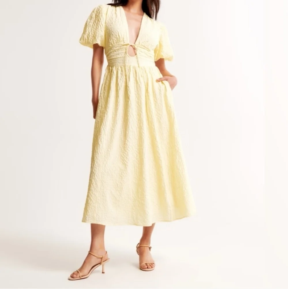 Abercrombie & Fitch Tie Front Puff Sleeve Textured Maxi Dress